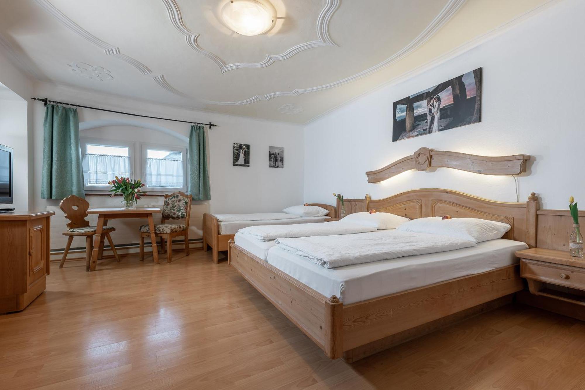 Pension Feichthub Nussbach Zimmer foto